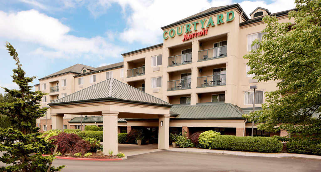 Courtyard By Marriott Portland Southeast/Клакамас Экстерьер фото